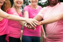 outubro rosawomen-fighting-breast-cancer.jpg